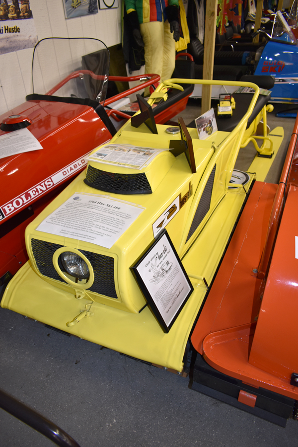 1964 Hus-Ski   Model 200