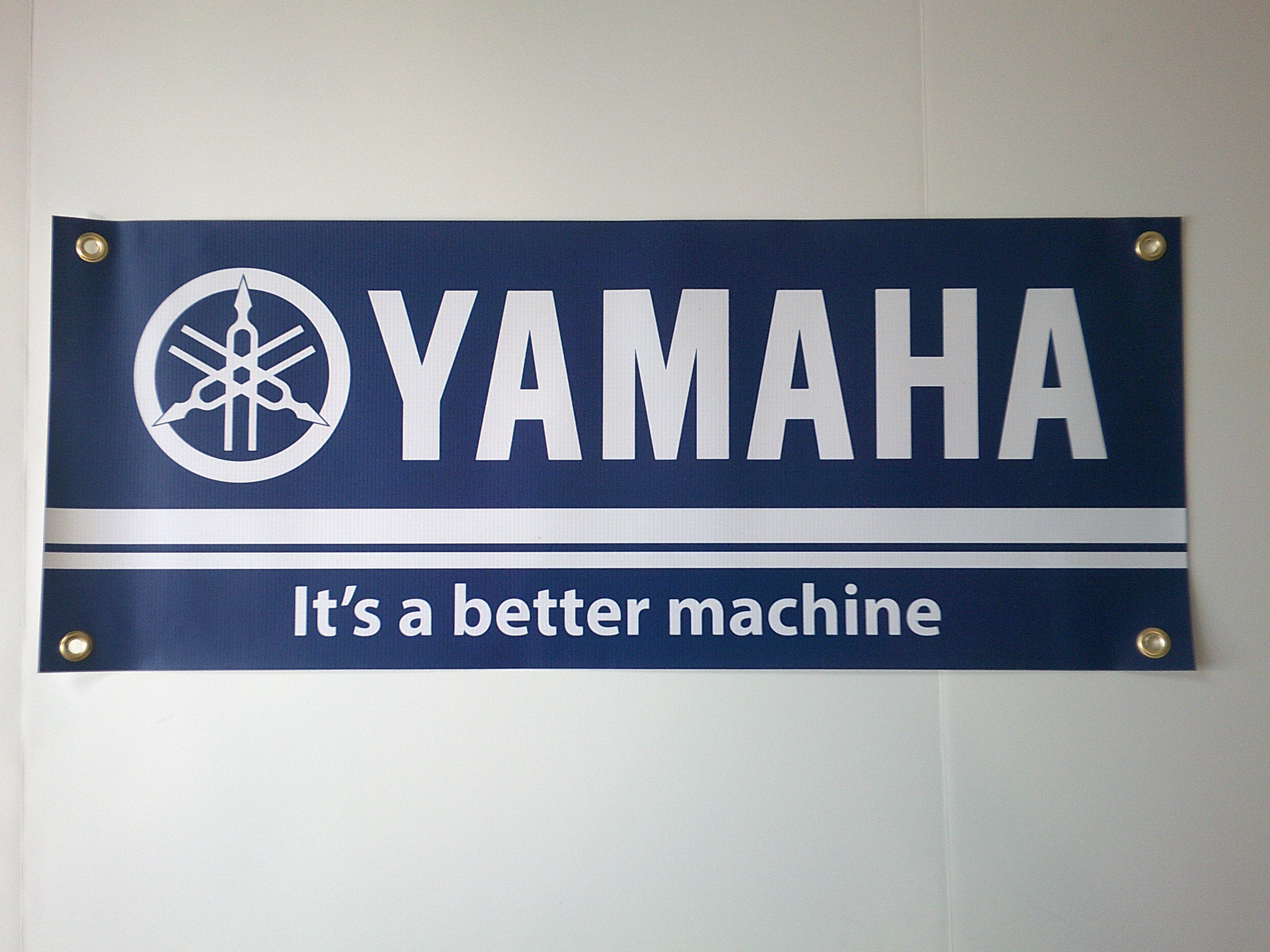 Yamaha (Blue)